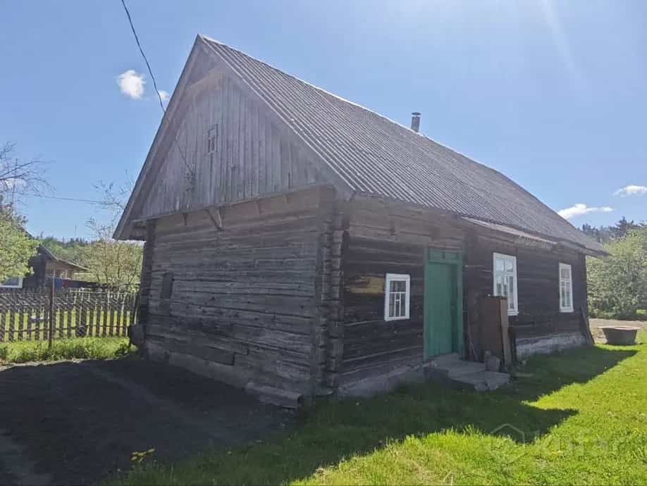 Беларусь, Минская область, Вилейский район, Нарочанский сельсовет, деревня Долгое, Центральная улица, 12, фото 2