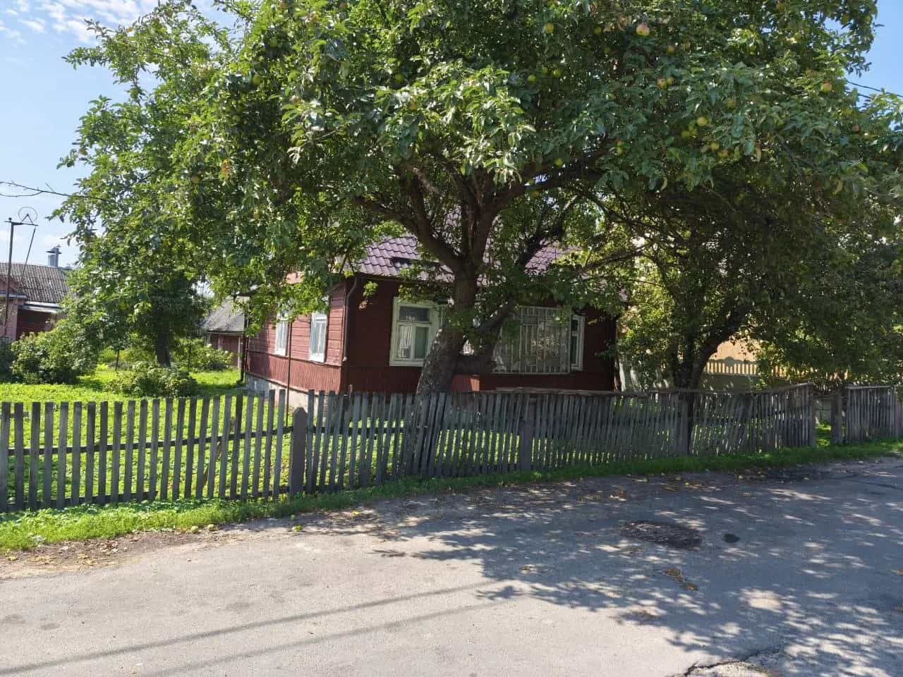Беларусь, Брестская область, Кобрин, Комсомольская улица, 2, фото 10