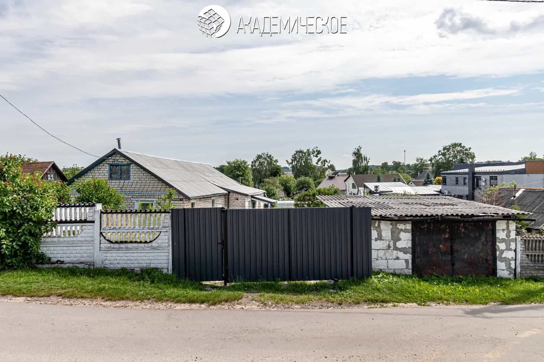 Беларусь, Минский район, Ждановичский сельсовет, агрогородок Ратомка, Молодёжная улица, 10, фото 23