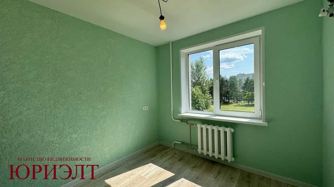 Беларусь, Минская область, Борисов, бульвар Гречко, 21, фото 3