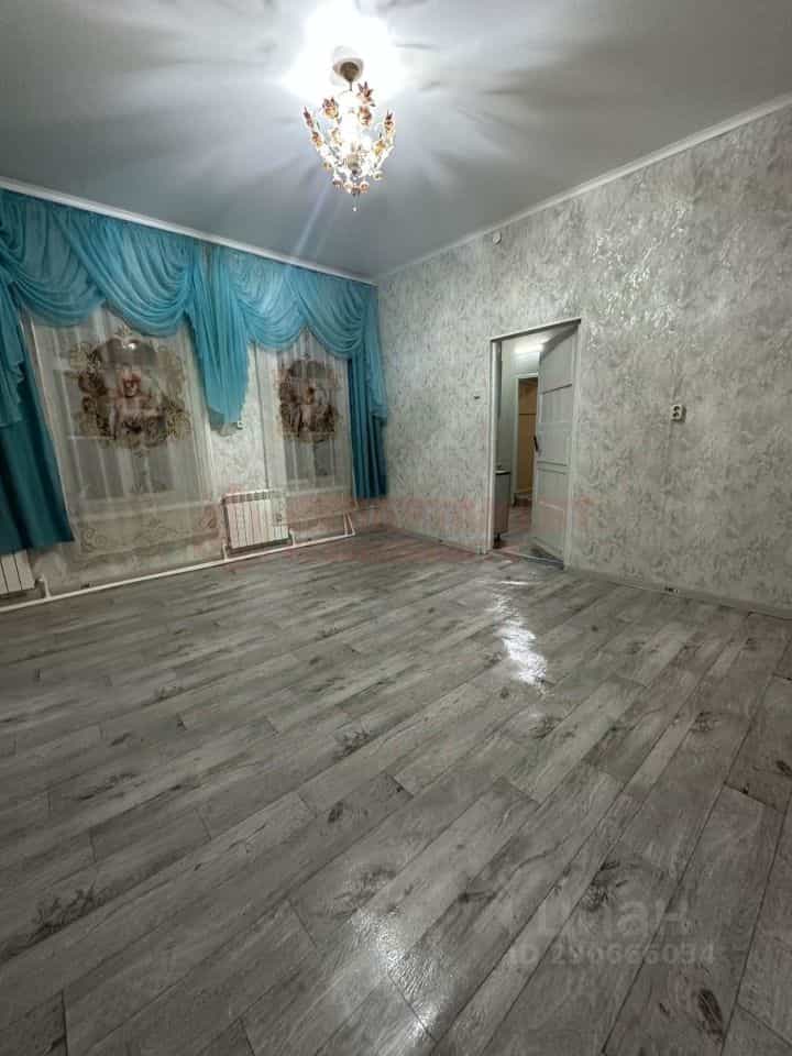 Россия, Астрахань, улица Чехова, 18