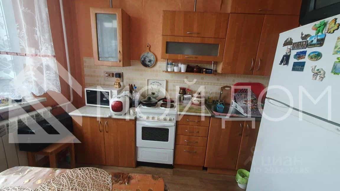 Россия, Сахалинская область, Южно-Сахалинск, Комсомольская улица, 241А, фото 3