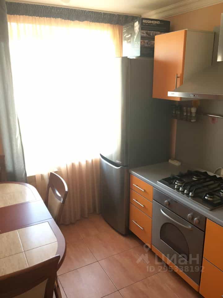 Россия, Республика Адыгея (Адыгея), Майкоп, улица Ленина, 16, фото 5