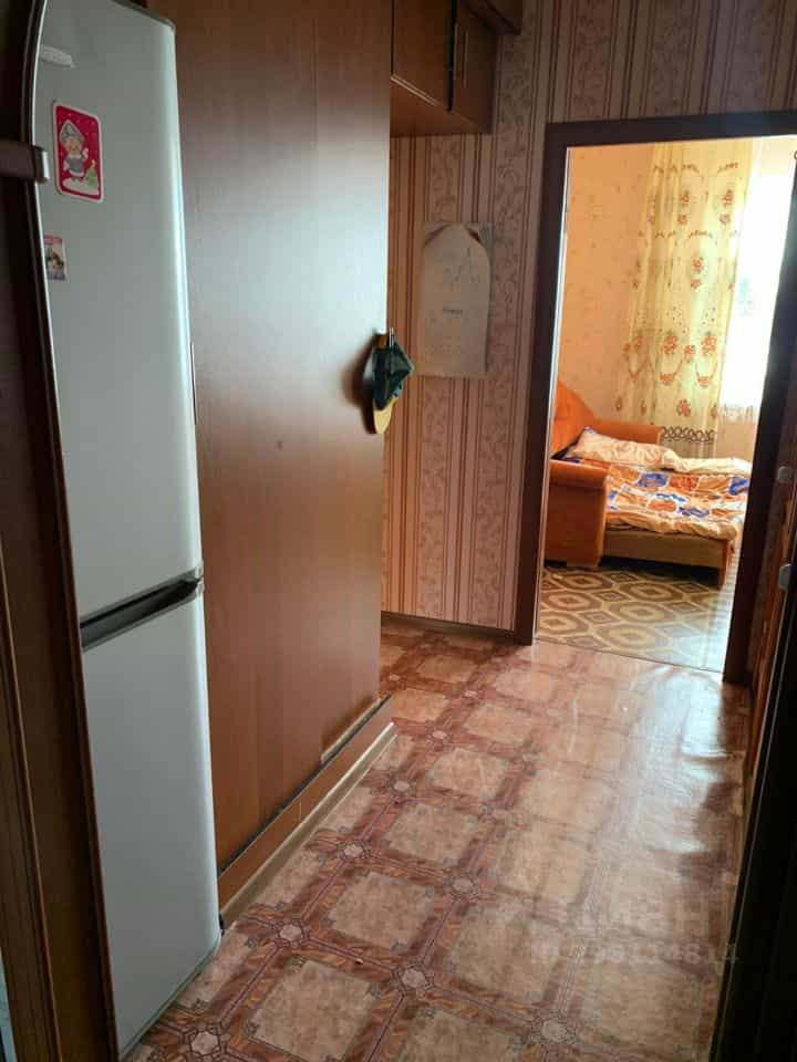 Россия, Псковская область, рабочий посёлок Дедовичи, Октябрьская улица, 33, фото 4