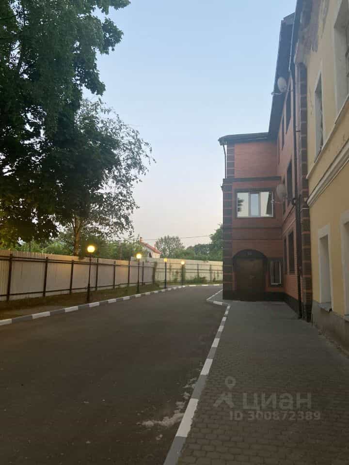 Россия, Новгородская область, Валдай, улица Труда, 3А, фото 8