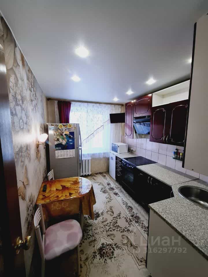Россия, Камчатский край, Петропавловск-Камчатский, улица Карбышева, 18