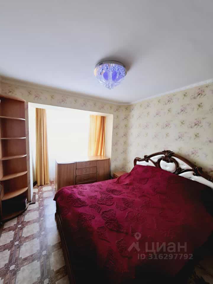 Россия, Камчатский край, Петропавловск-Камчатский, улица Карбышева, 18, фото 9