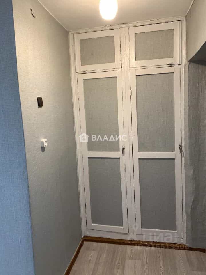 Россия, Республика Бурятия, Улан-Удэ, улица Калашникова, 17, фото 7