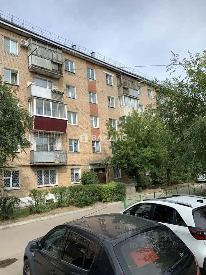 Россия, Республика Бурятия, Улан-Удэ, улица Калашникова, 17, фото 12