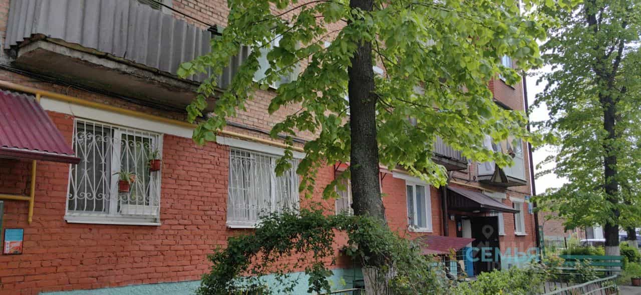 Россия, Республика Северная Осетия — Алания, Владикавказ, улица Бзарова, 27к4, фото 20