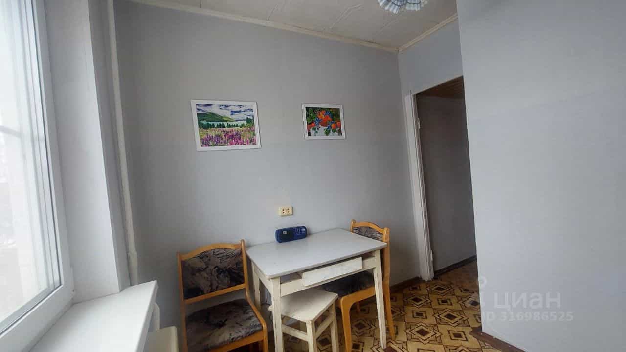 Россия, Республика Коми, Сыктывкар, Октябрьский проспект, 18, фото 8