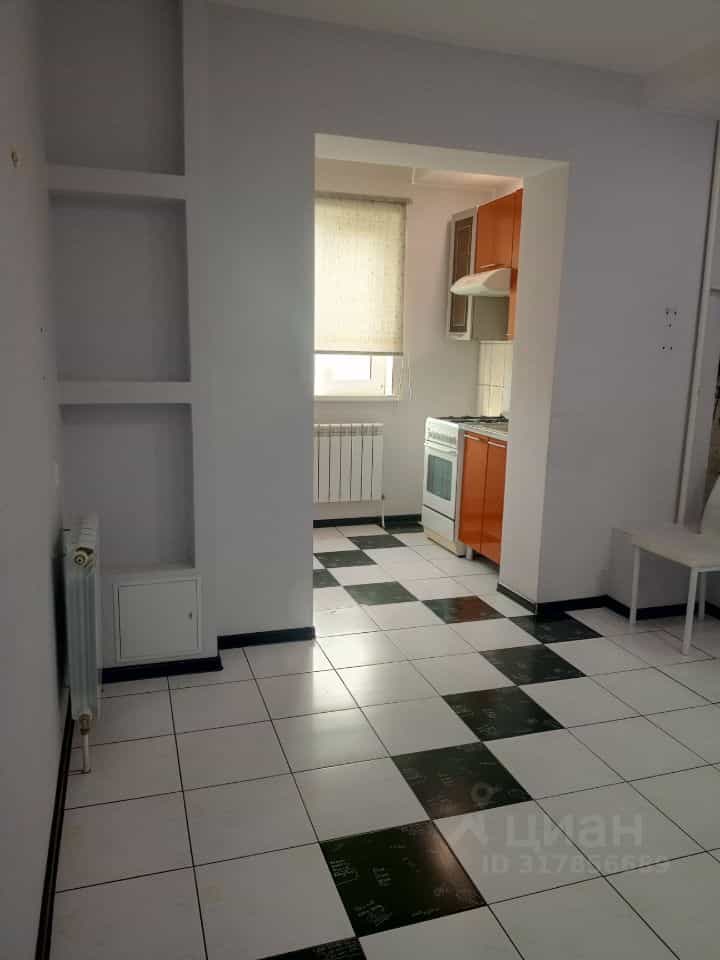 Россия, Республика Калмыкия, Элиста, 8-й микрорайон, 18, фото 6