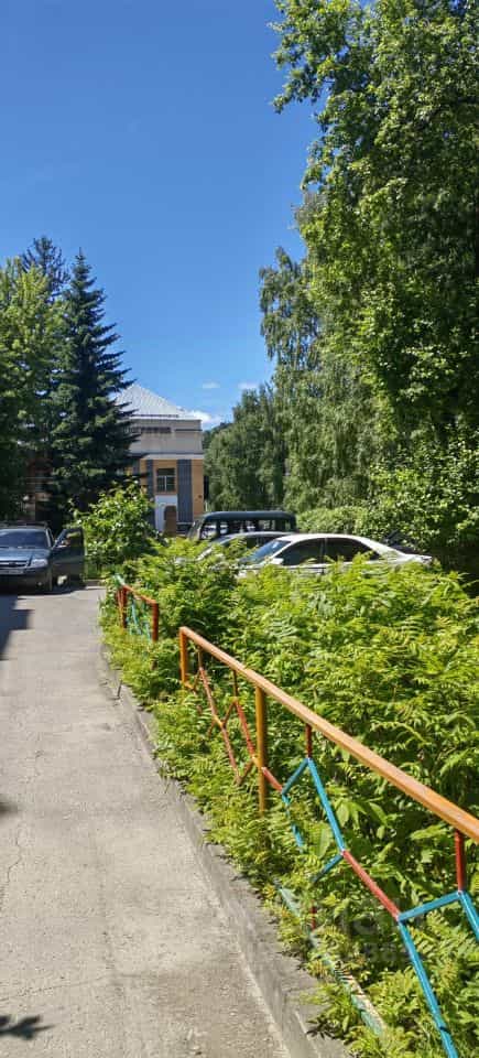 Россия, Республика Алтай, Горно-Алтайск, Коммунистический проспект, 33, фото 26
