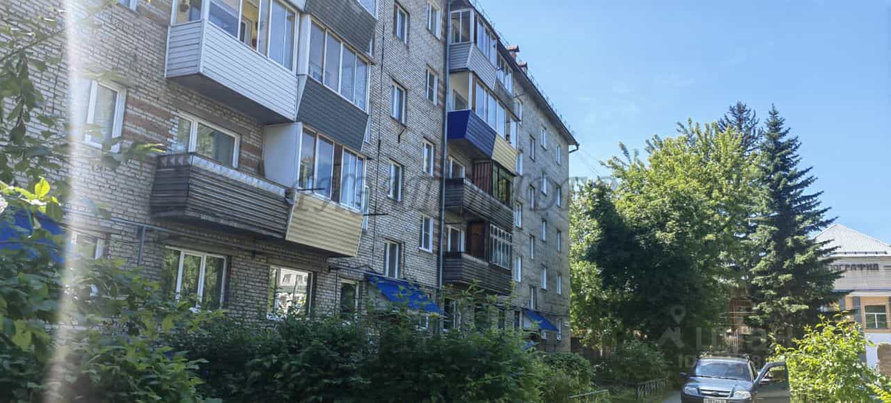 Россия, Республика Алтай, Горно-Алтайск, Коммунистический проспект, 33, фото 28