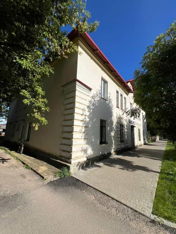 Россия, Псковская область, Порхов, проспект Ленина, 35, фото 3
