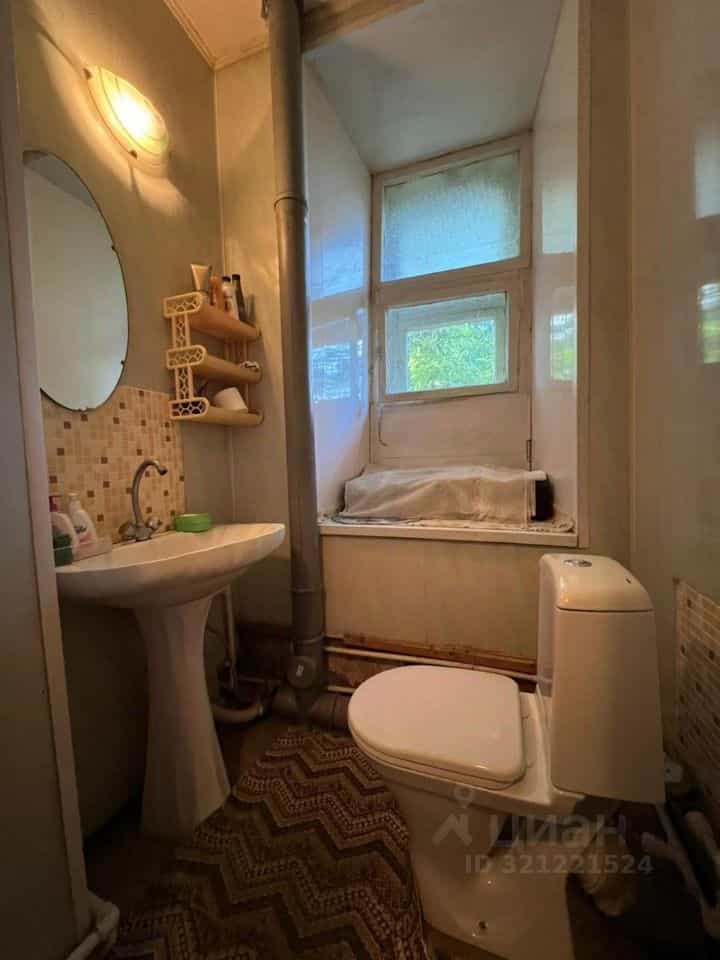 Россия, Псковская область, Порхов, проспект Ленина, 35, фото 10