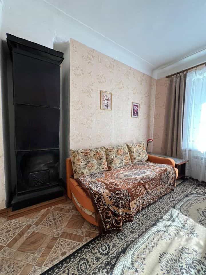 Россия, Псковская область, Порхов, проспект Ленина, 35, фото 18