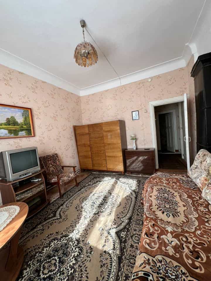 Россия, Псковская область, Порхов, проспект Ленина, 35, фото 19
