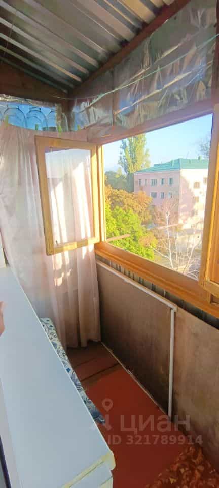 Россия, Республика Адыгея (Адыгея), Майкоп, улица Калинина, 217, фото 6