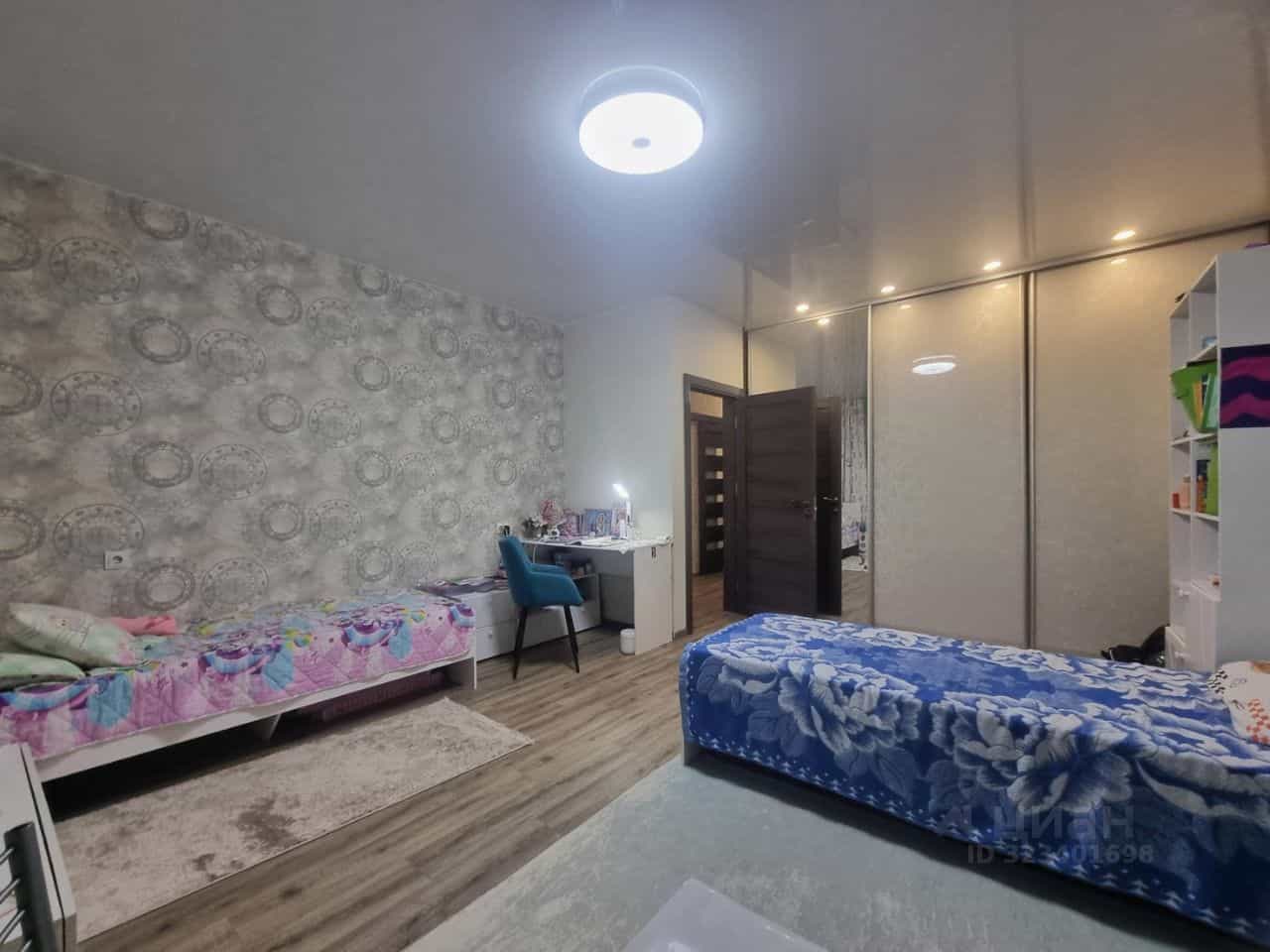 Россия, Республика Хакасия, Абакан, улица Авиаторов, 8, фото 8