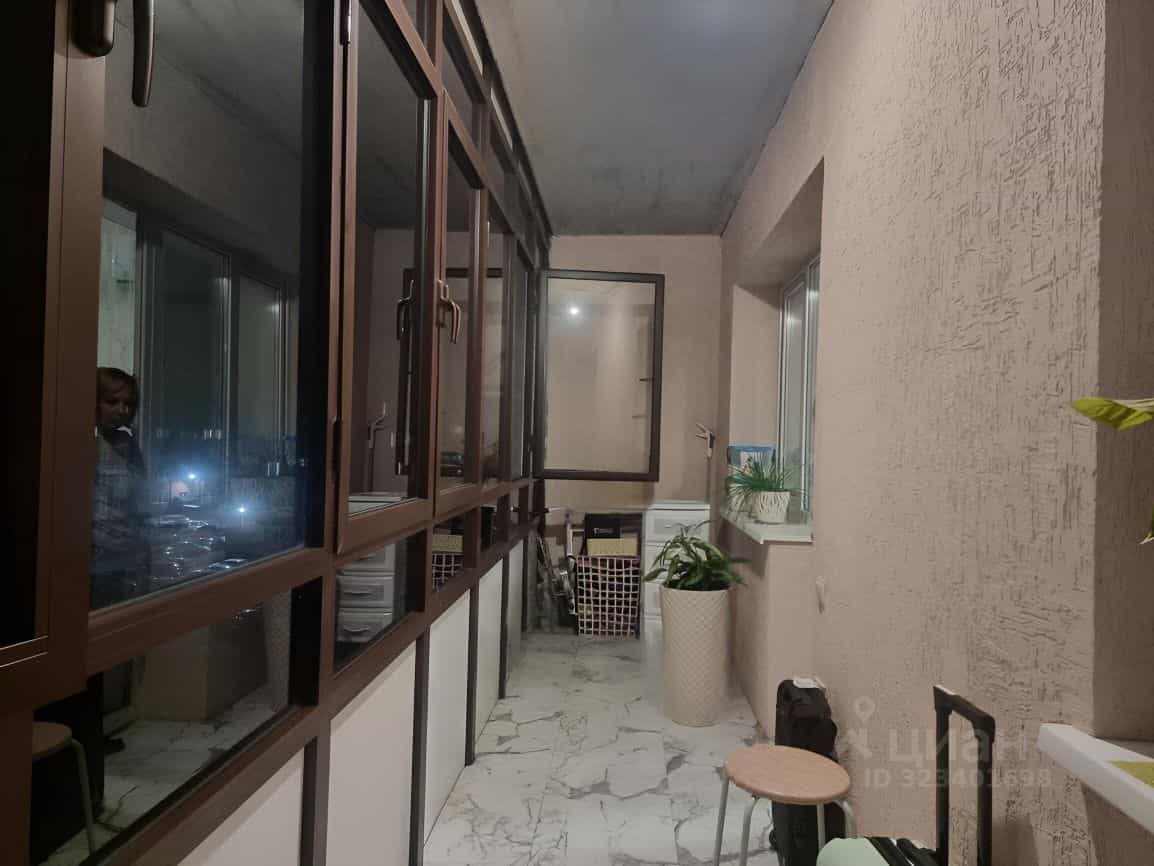Россия, Республика Хакасия, Абакан, улица Авиаторов, 8, фото 16