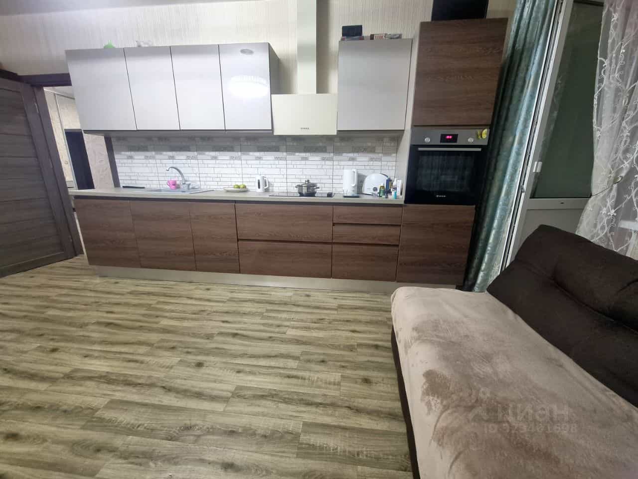 Россия, Республика Хакасия, Абакан, улица Авиаторов, 8, фото 21
