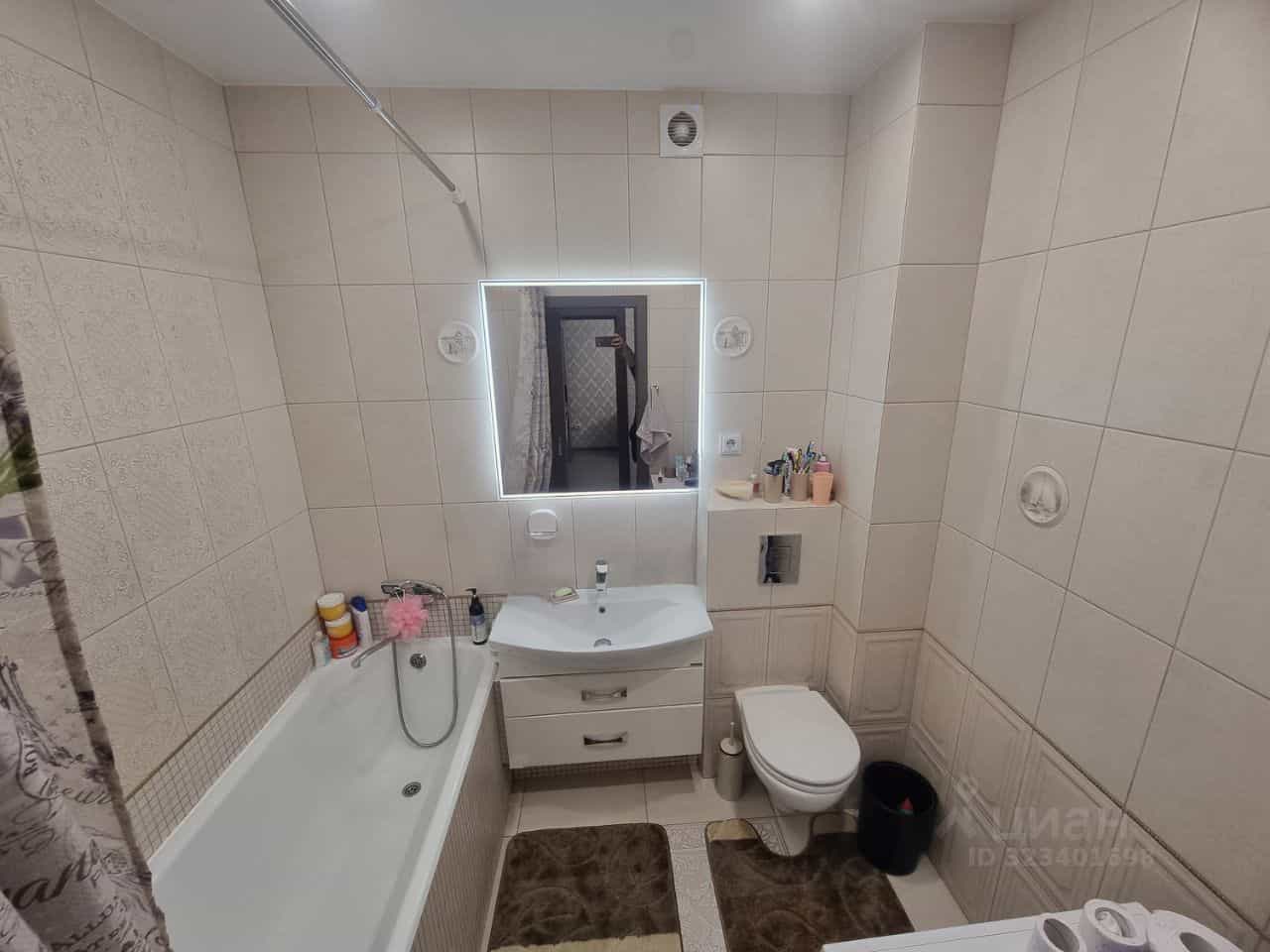 Россия, Республика Хакасия, Абакан, улица Авиаторов, 8, фото 23