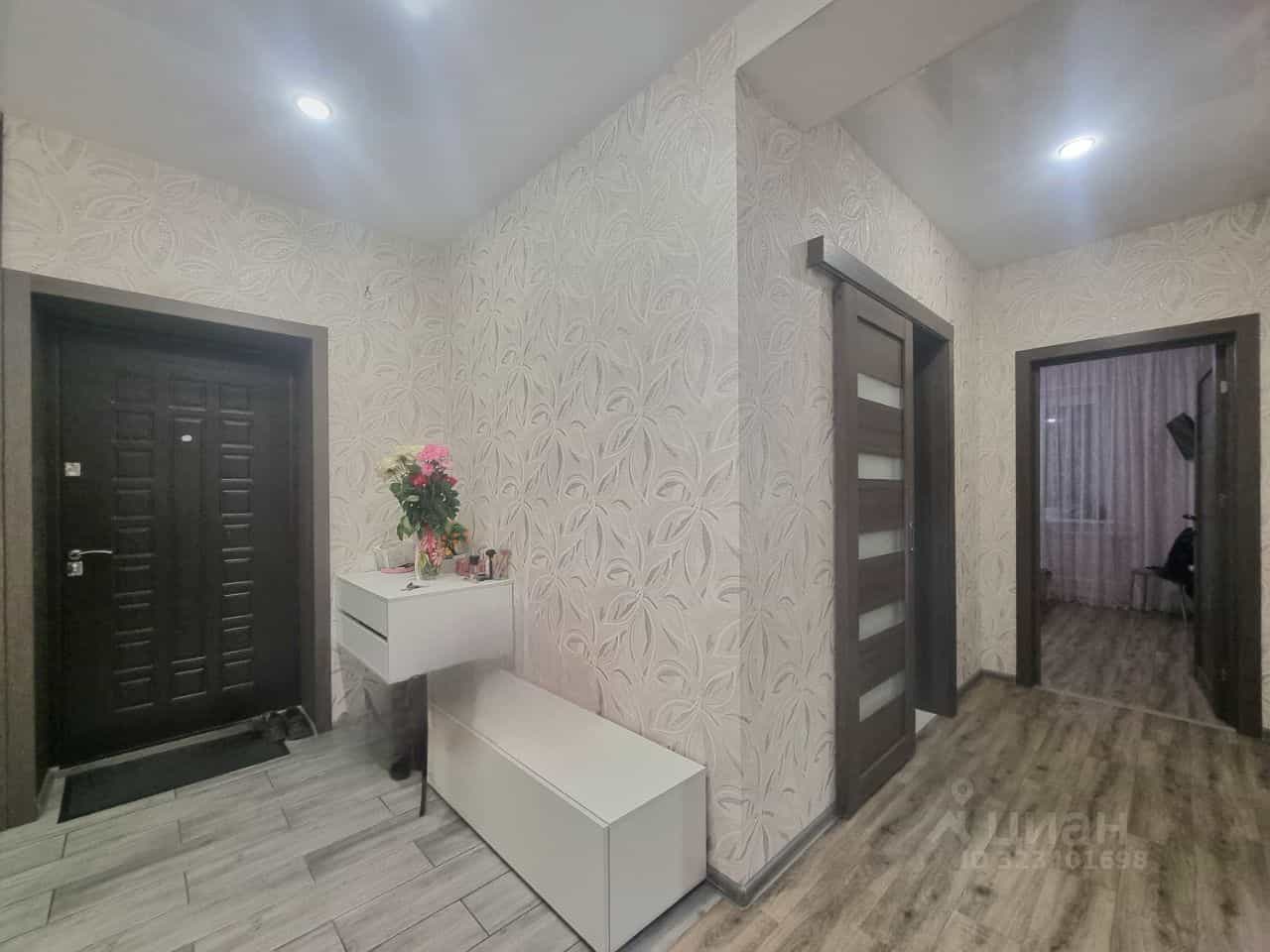Россия, Республика Хакасия, Абакан, улица Авиаторов, 8, фото 28