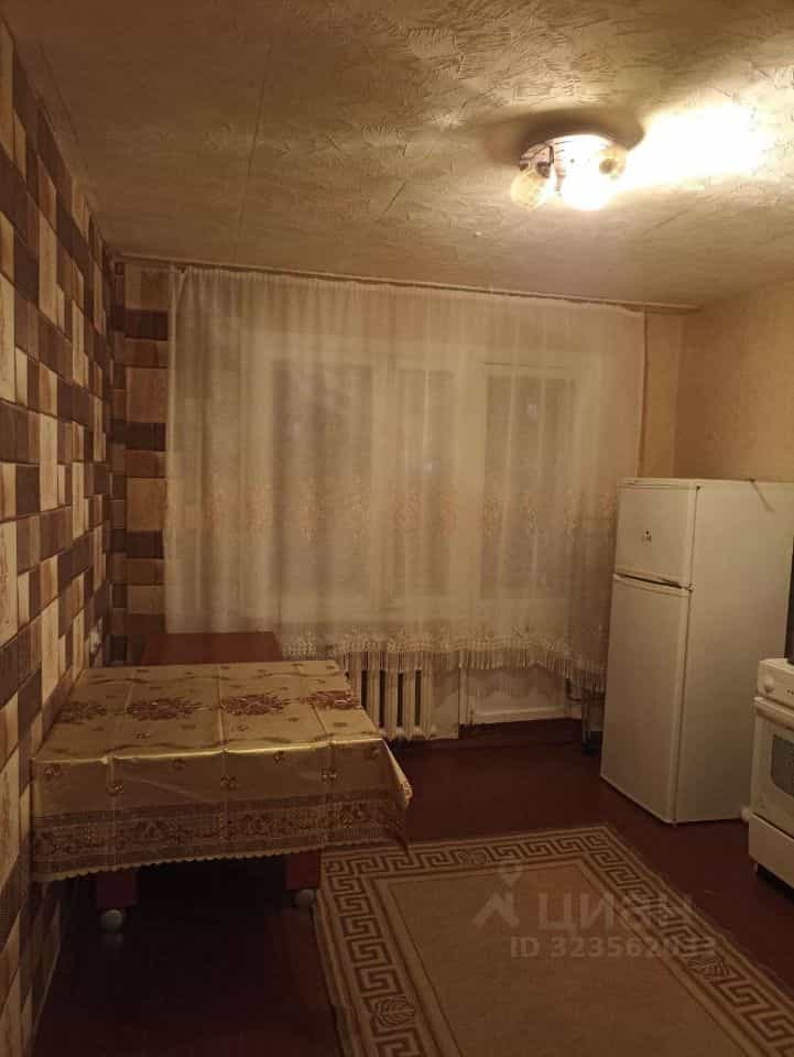 Россия, Республика Коми, Усинск, улица 60 лет Октября, 10, фото 7