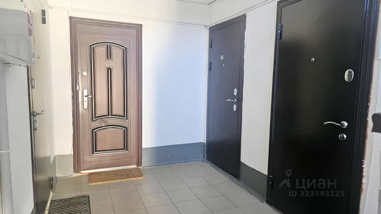 Россия, Республика Адыгея (Адыгея), Тахтамукайский район, посёлок городского типа Яблоновский, улица Кобцевой, 1к9, фото 5