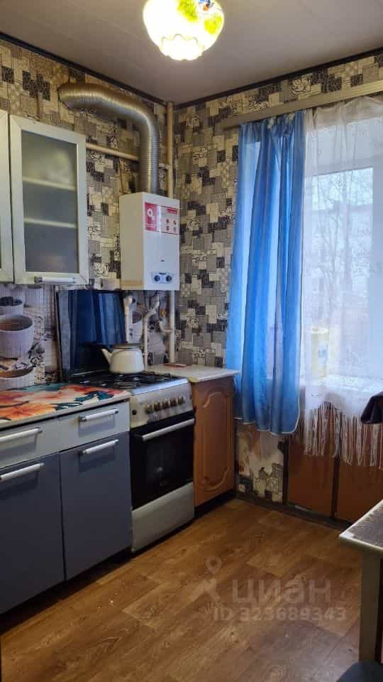 Россия, Новгородская область, Малая Вишера, Лесная улица, 32, фото 4