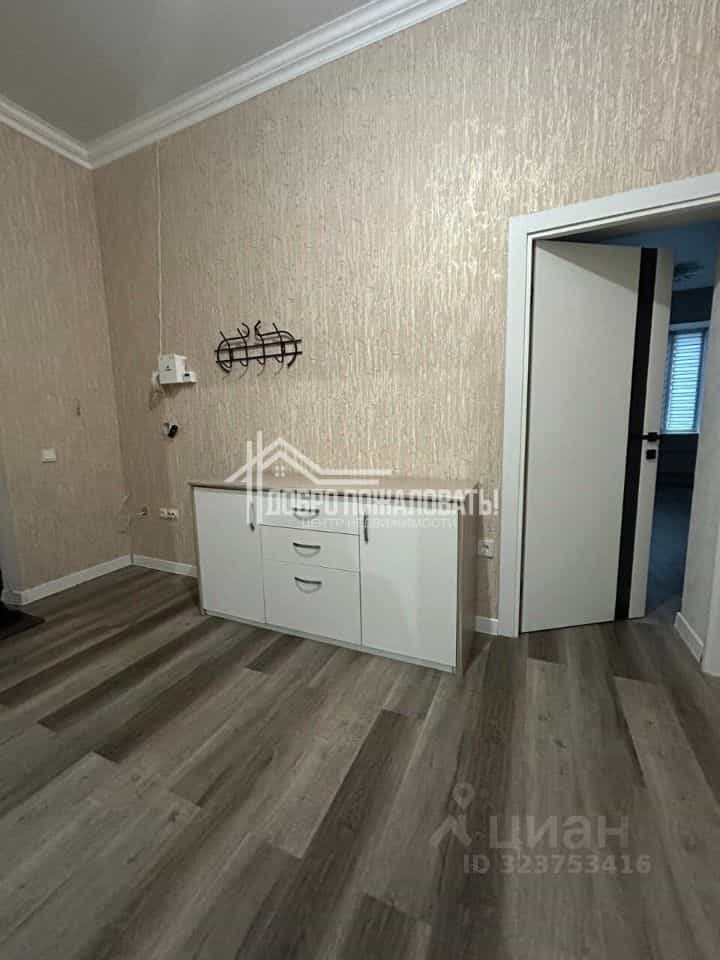 Россия, Республика Хакасия, Абакан, улица Комарова, 5Бк2, фото 14