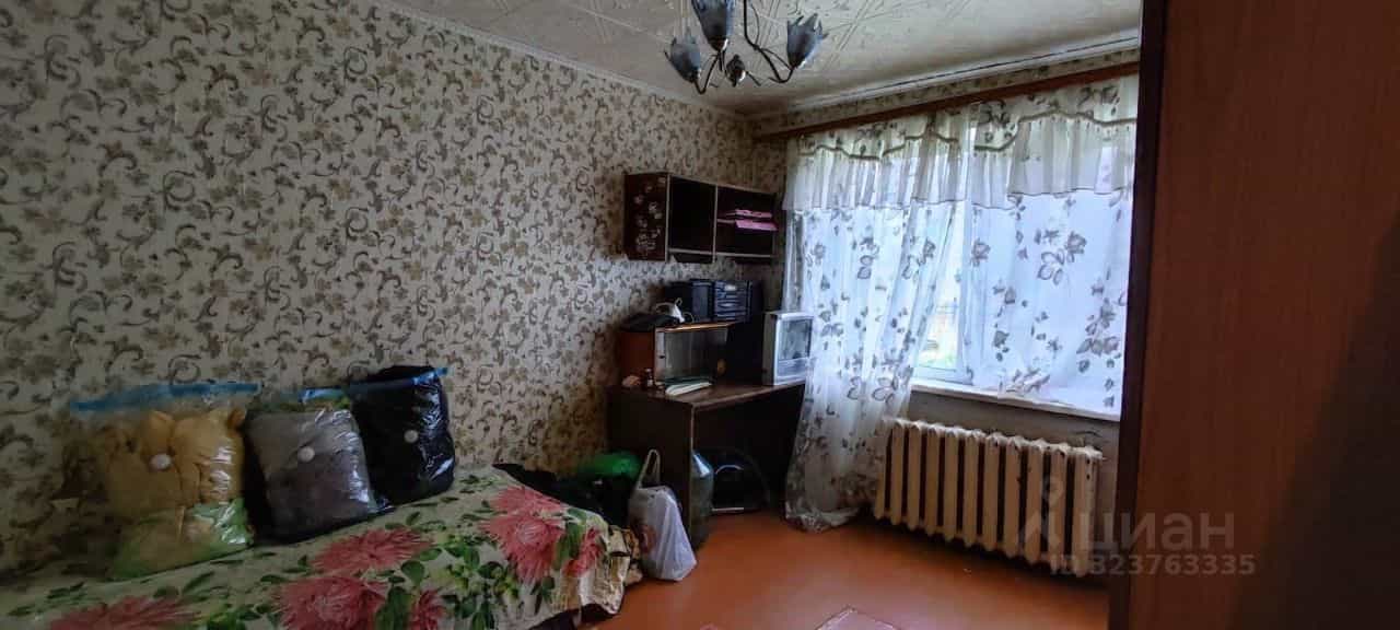 Россия, Смоленская область, село Угра, Школьная улица, 12, фото 3