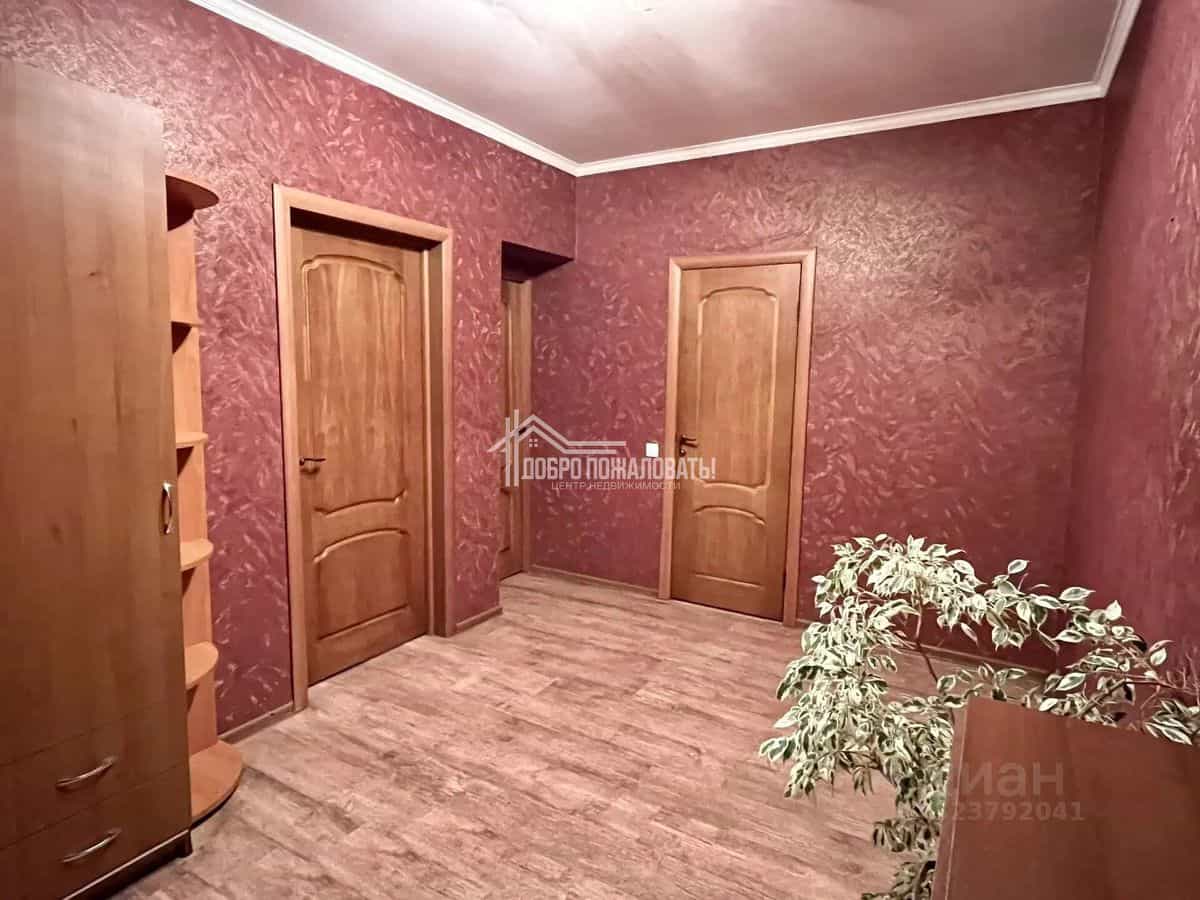 Россия, Республика Хакасия, Абакан, проспект Дружбы Народов, 43А, фото 10