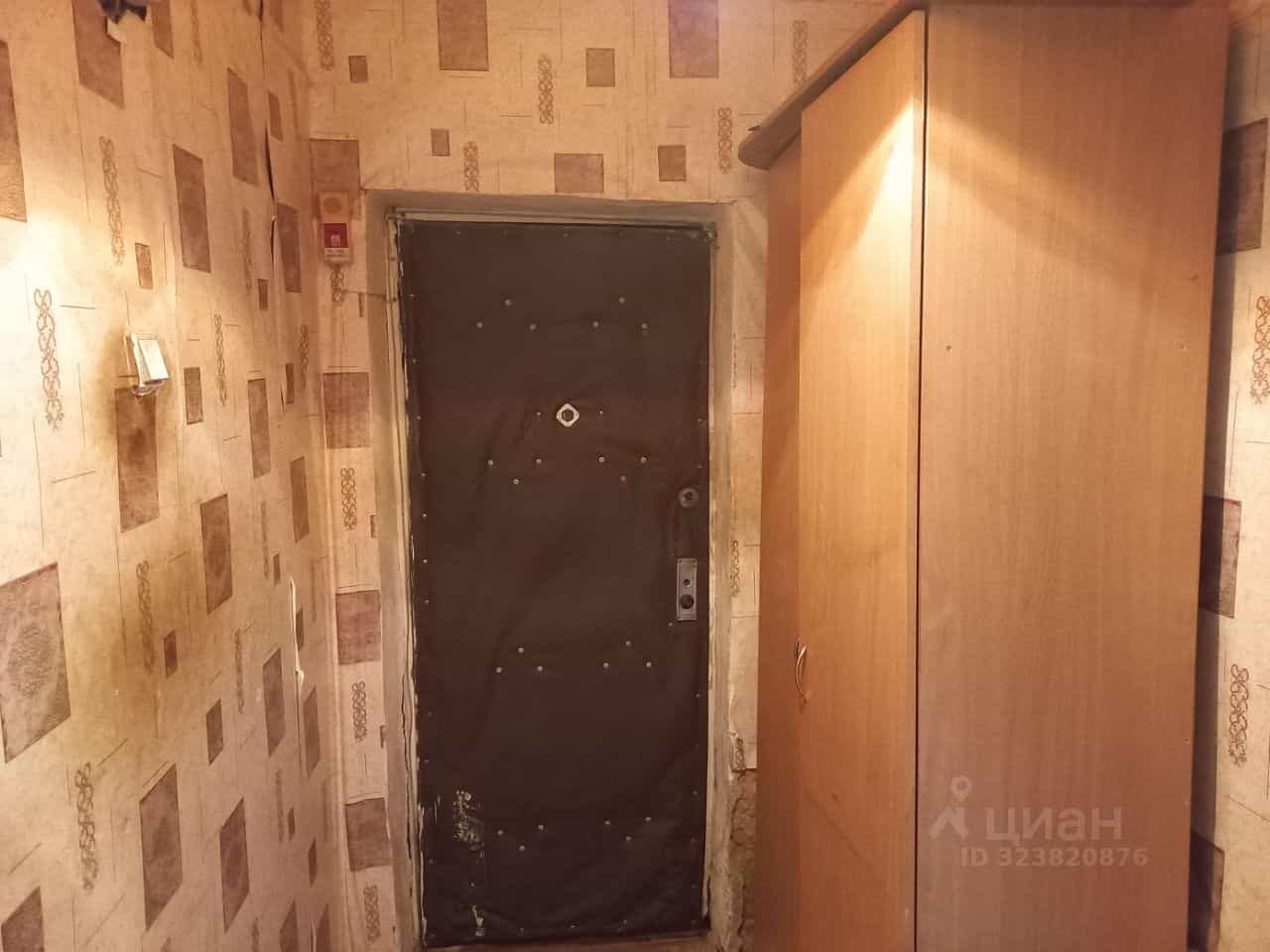 Россия, Орловский муниципальный округ, посёлок Зареченский (Образцовское сельское поселение), Центральная улица, 1, фото 7