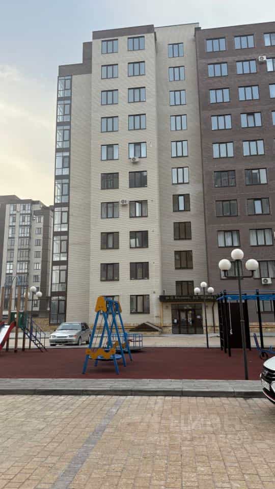 Россия, Республика Северная Осетия — Алания, Владикавказ, улица Олега Кошевого, 45