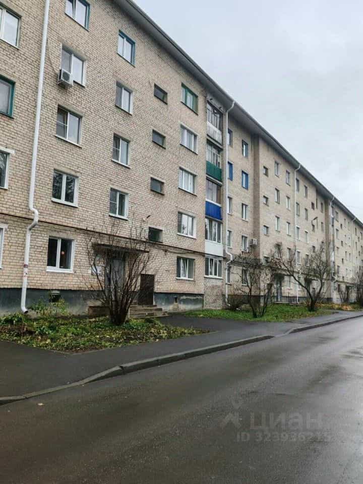 Россия, Орловская область, Мценск, улица Машиностроителей, 8/2
