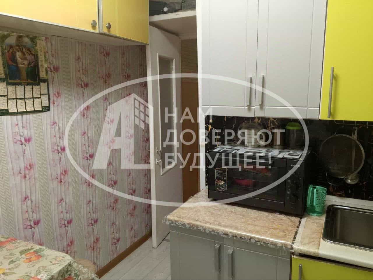 Россия, Удмуртская Республика, Глазов, улица Тани Барамзиной, 3, фото 9