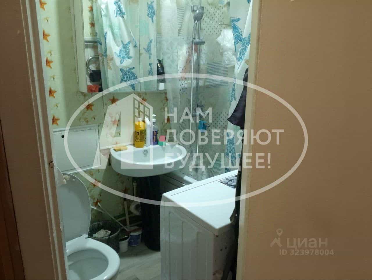 Россия, Удмуртская Республика, Глазов, улица Тани Барамзиной, 3, фото 12