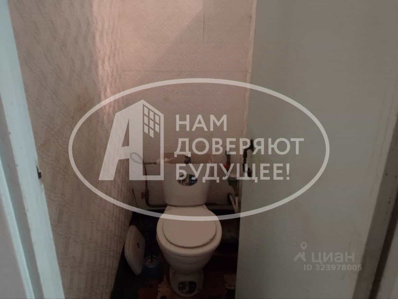 Россия, Удмуртская Республика, Глазов, улица Революции, 16, фото 15