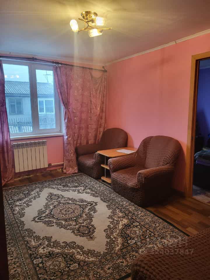 Россия, Республика Хакасия, Абакан, улица Баландиной, 33, фото 7