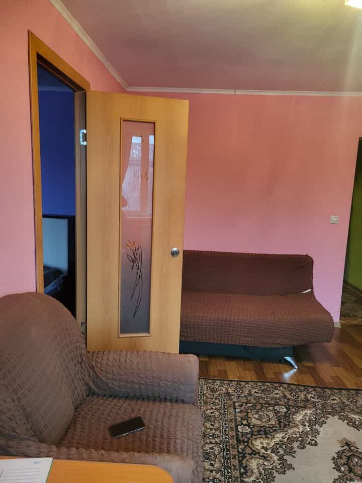Россия, Республика Хакасия, Абакан, улица Баландиной, 33, фото 8