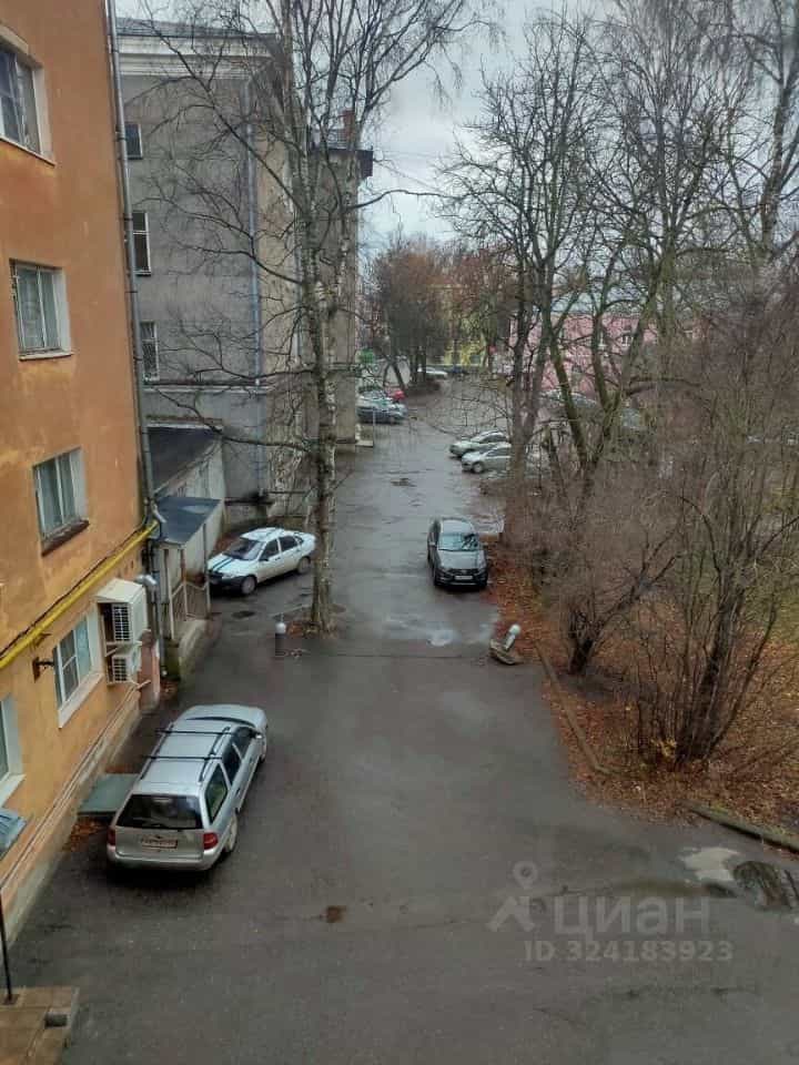 Россия, Псковская область, Великие Луки, проспект Ленина, 22, фото 8