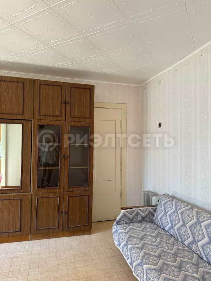 Россия, Мурманская область, Мончегорск, улица Комарова, 27, фото 16