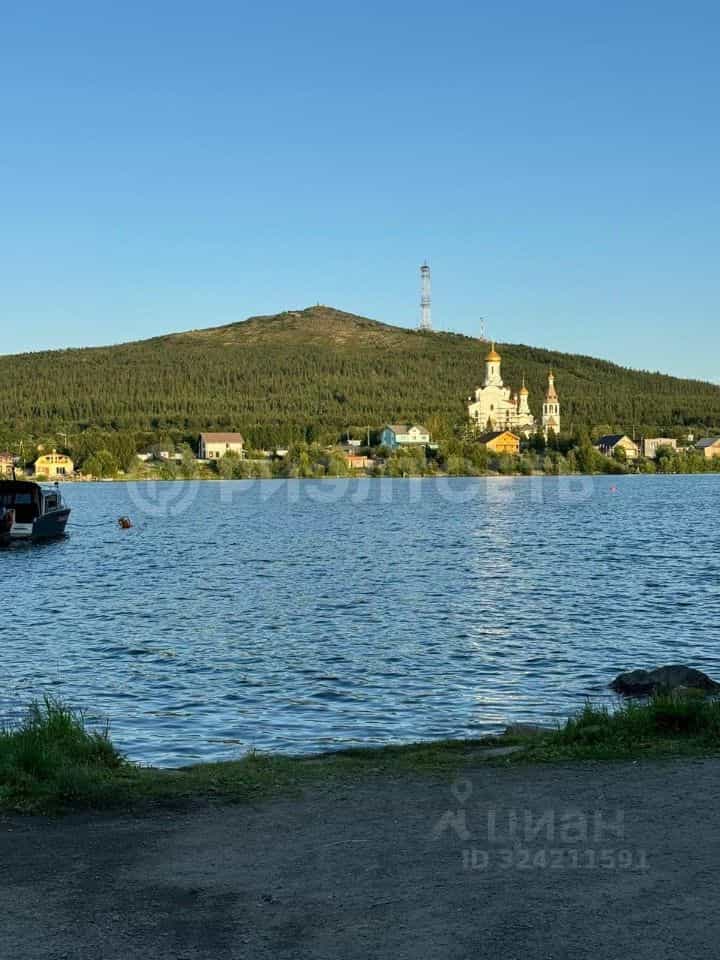 Россия, Мурманская область, Мончегорск, улица Комарова, 27, фото 26