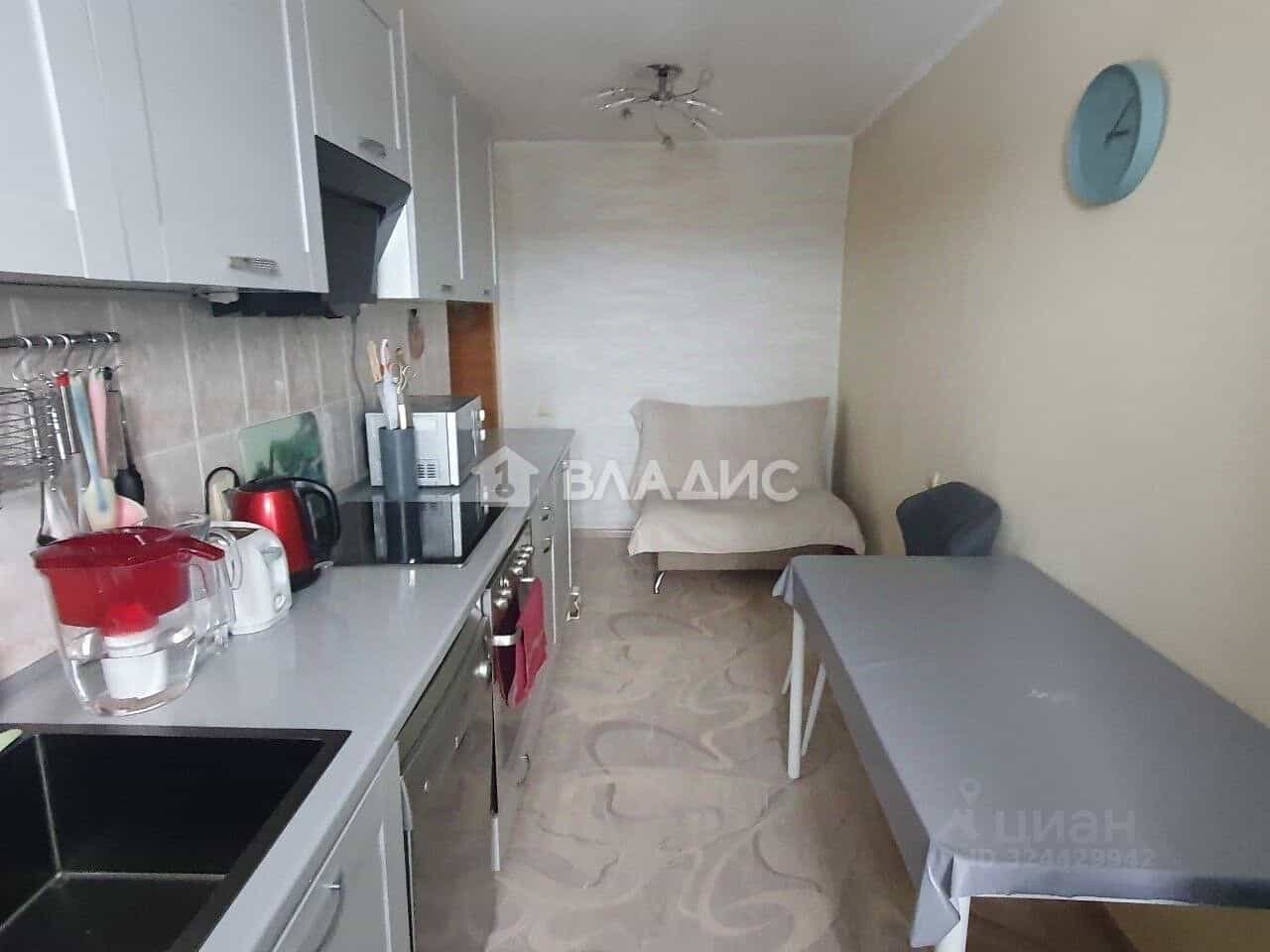 Россия, Республика Бурятия, Улан-Удэ, Ключевская улица, 35, фото 10