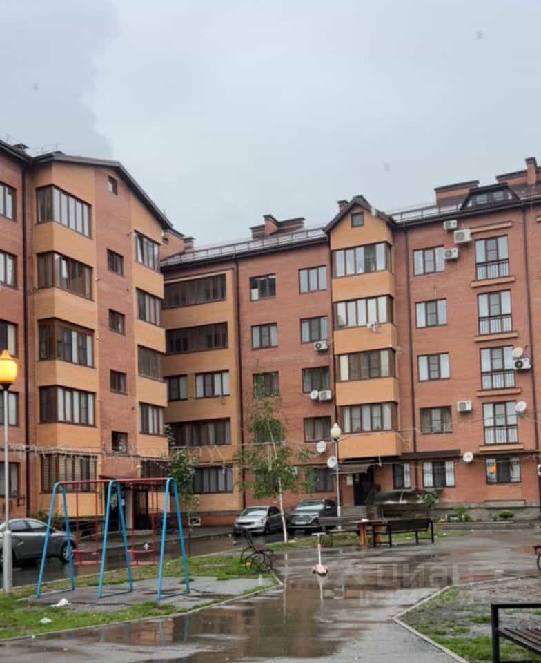 Россия, Республика Северная Осетия — Алания, Владикавказ, улица Генерала Дзусова, 6А