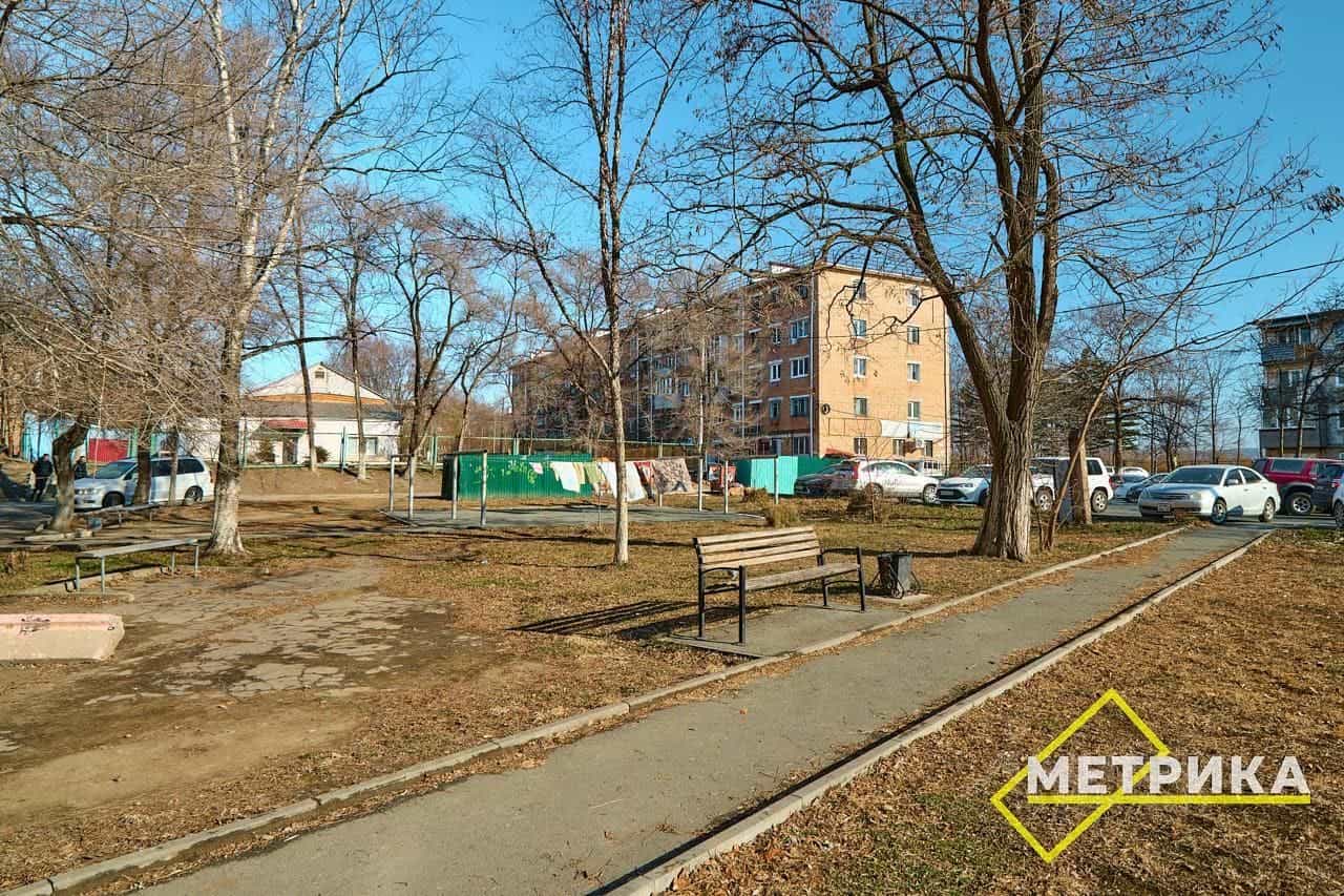 Россия, Приморский край, Артём, Харьковская улица, 4, фото 22