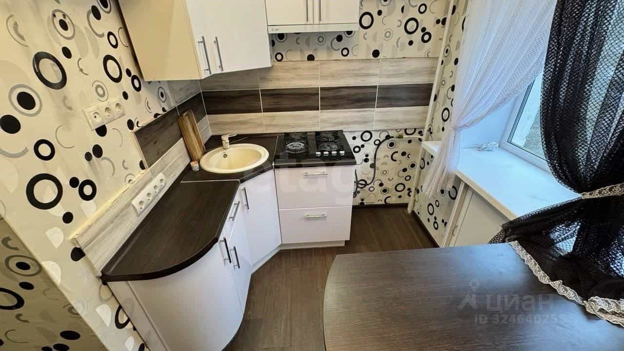 Россия, Смоленская область, Сафоново, 2-й микрорайон, 27, фото 5