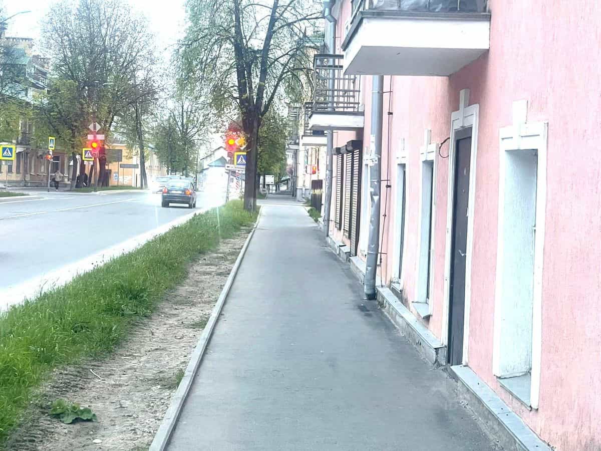 Россия, Псков, улица Труда, 10